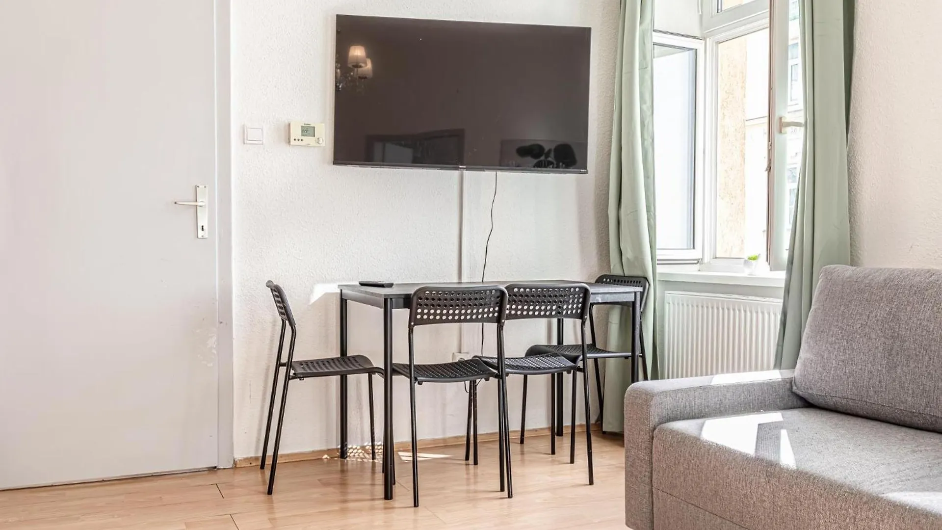 Vienna Getaway -2Br Apartment Central & Comfort